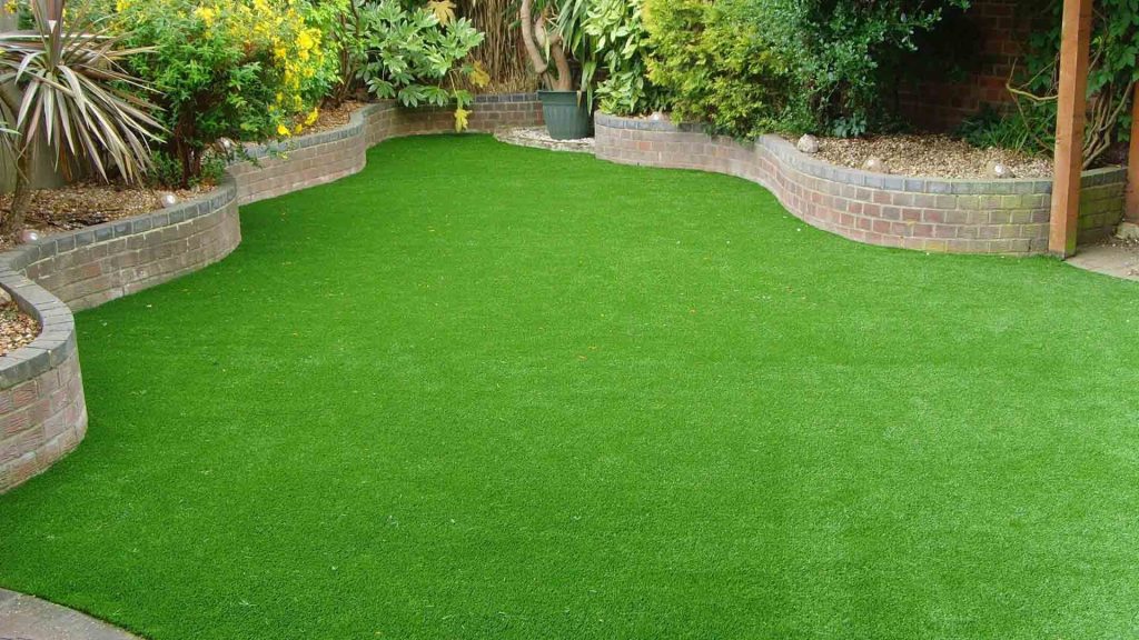 چمن مصنوعی موکتی چیست؟